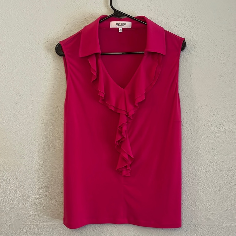 Beautiful rich pink Jones studio sleeveless top